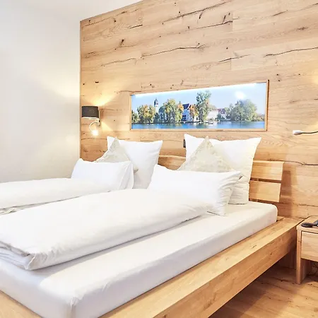 Hotel Zum Fischer Am ***s 3*