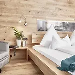 Otel Zum Fischer Am ***s Prien am Chiemsee